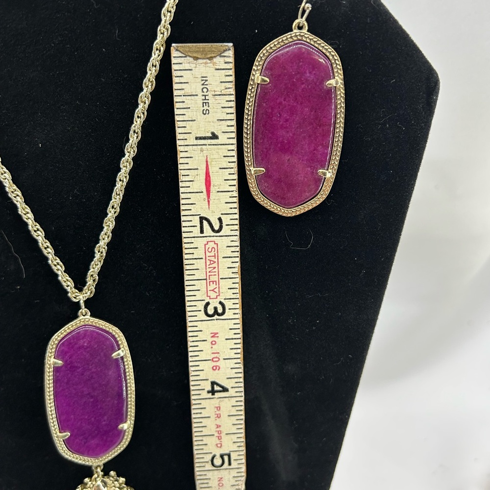 Kendra Scott Rayne Magenta Maroon Jade Tassel Long Necklace With Earrings - Picture 7 of 8